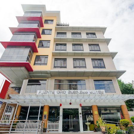 Fuente Oro Business Suites Cebu Powered By Cocotel Exterior photo